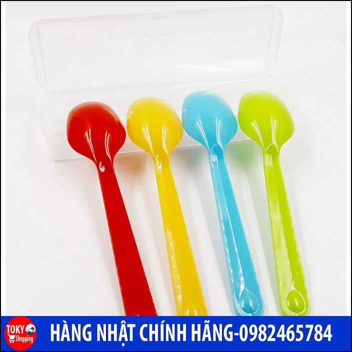 Bộ 4 thìa nhựa màu sắc kèm hộp Hàng Nhật
