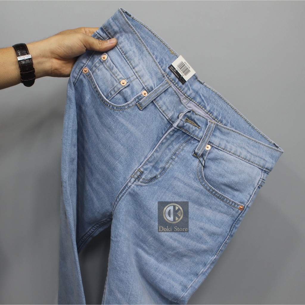 Quần Jean Nam Cao Cấp Xanh Bạc Denim XN-18, Quần bò nam dáng đứng, ôm nhẹ, chất vải co giãn - DOKI