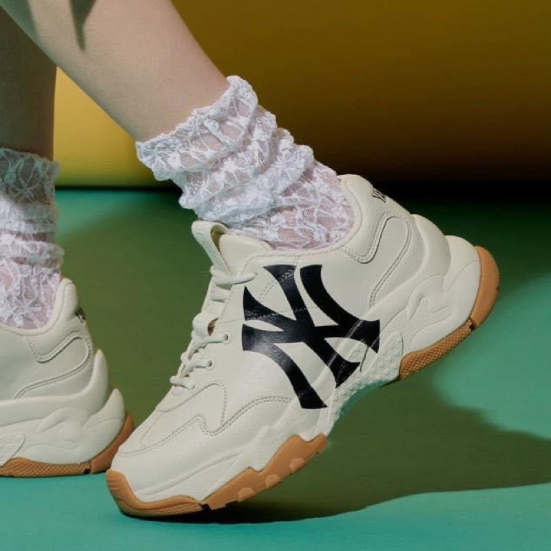 Giày MLB Bigball Chunky NY Beige Đế Gum ss22 - Ảnh thật shop chụp