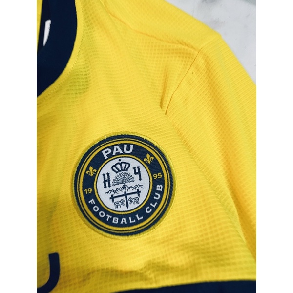 Set Bộ quần áo bóng đá vải gai thái clb pau fc quang hải 2022 2023