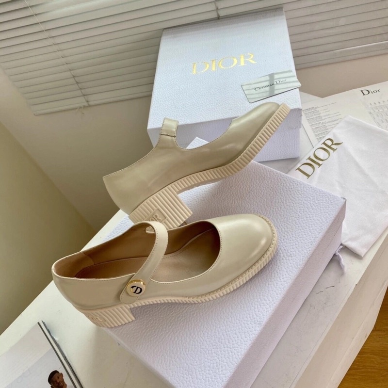 Giày tiểu thư đủ size chất da thật