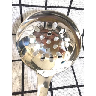VÁ LỖ INOX RAINY 7CM