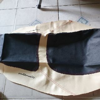 [Nhập GTJUN1915185 được 30k xu]Áo yên xe Classico