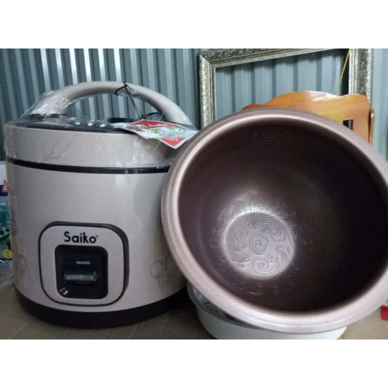 Nồi cơm Saiko 1,8l 1824