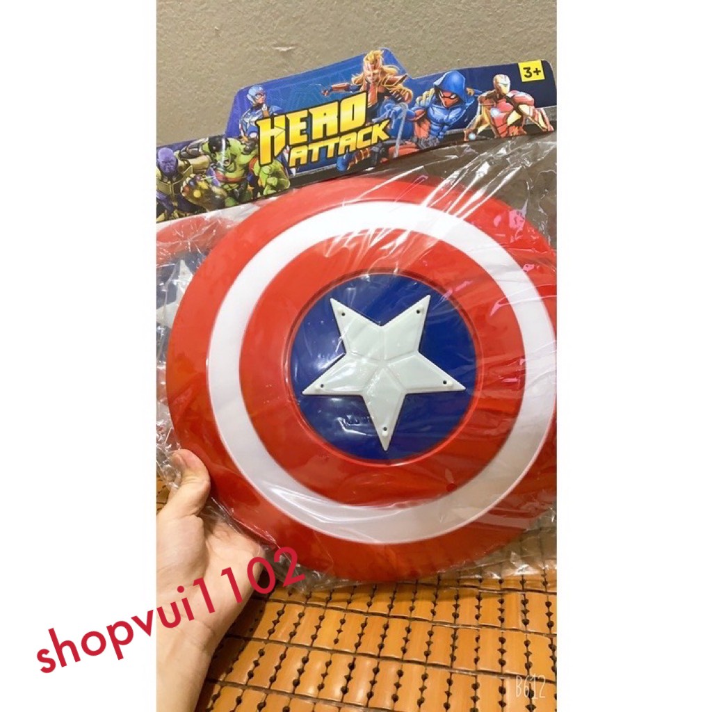 Khiên đội trưởng mỹ-hoá trang nhân vật