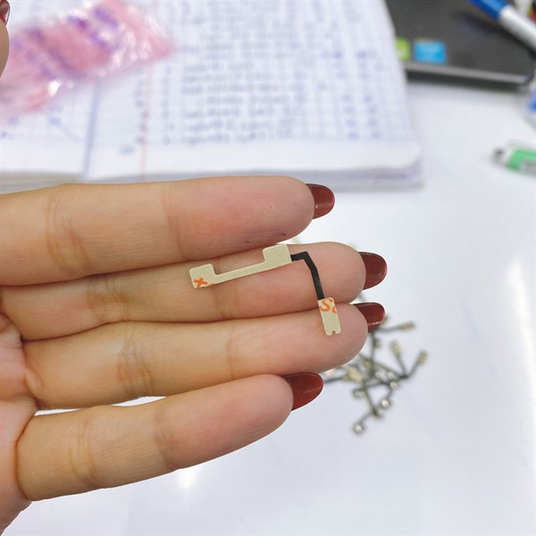 Dây volume | dây âm lượng gắn trong Oppo Reno 3