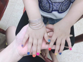 SƠN MÓNG TAY PHÁP CHO BÉ