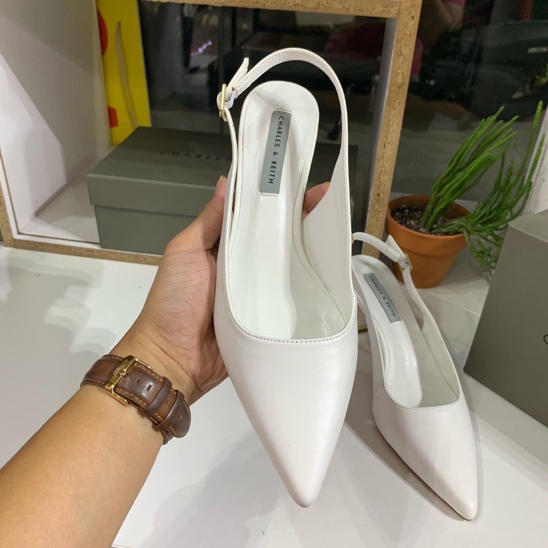 Giày mũi nhọn ck