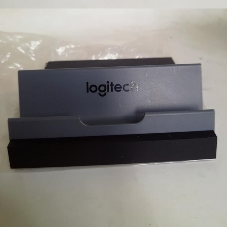 Giá đỡ máy tính bảng Logitech K375s G613