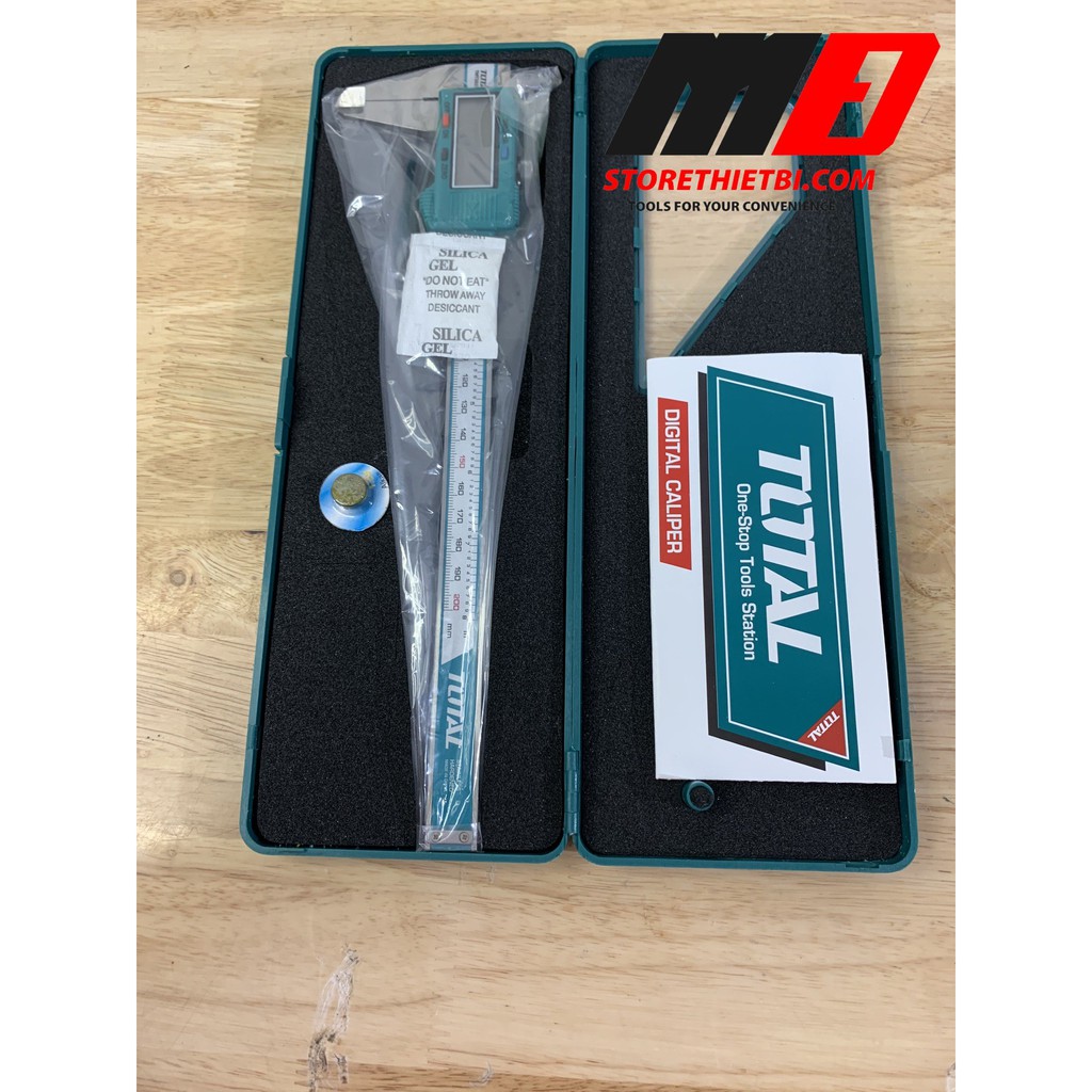 Thước Kẹp Điện Tử Bằng Thép Carbon 200mm Total / TMT322006 / Bảo Quản Hộp Nhựa / Thép Không Gỉ