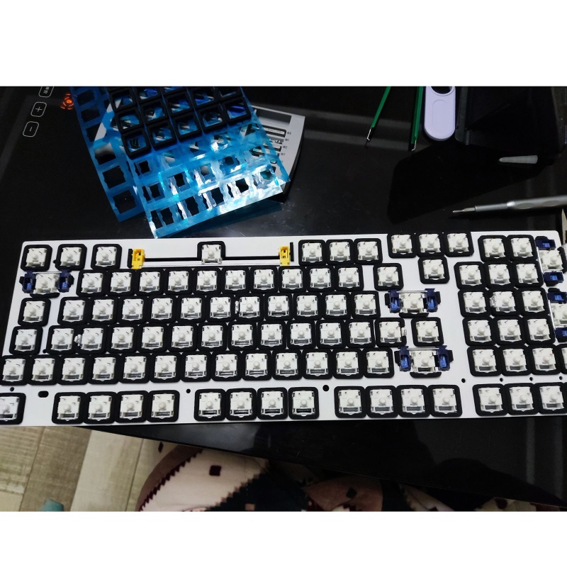 Set 120 Miếng Dán Xốp Bọc Công Tắc Bàn Phím Cơ