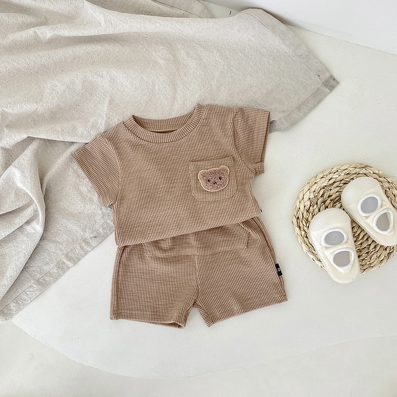 Bộ Quần Short Và Áo Thun Cotton Ngắn Tay Hình Gấu Dễ Thương Cho Bé