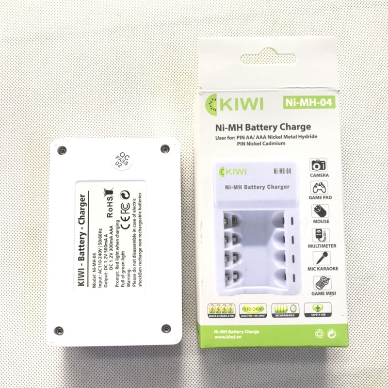 Bộ Pin sạc KIWI 3300 mAh vỉ 4 Viên và Bộ sạc KIWI chính hãng