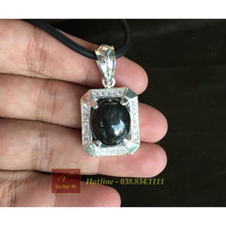 Mặt Dây Chuyền Đá Saphia Đen Tự Nhiên Mài Sống Bọc Bạc Ta