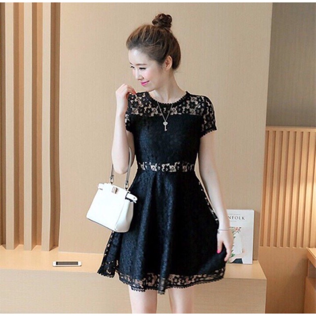 ĐẦM XÒE VIỀN REN CHỈ
