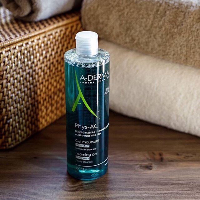 Sữa rửa mặt Aderma 200ml