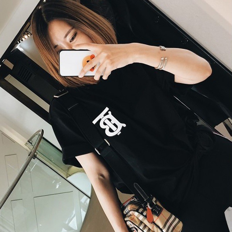 Áo thun cổ tròn tay ngắn cho cặp đôi