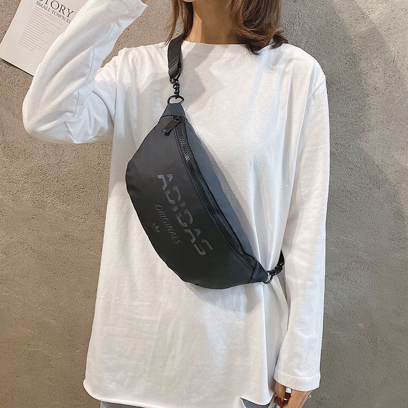 Túi đeo chéo bao tử Unisex phong cách Ulzzang da mềm dáng thể thao | BigBuy360 - bigbuy360.vn
