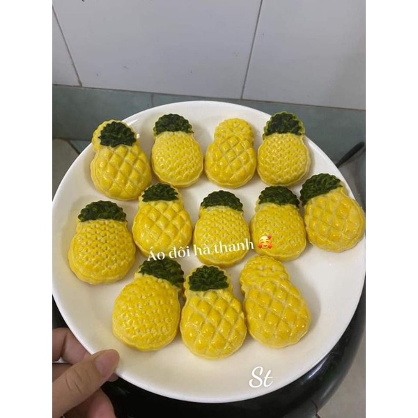 Khuôn lò xo 4 mặt quả dứa, khuôn bánh dứa 50g gồm 1 cây nhấn + 4 mặt quả dứa 50g