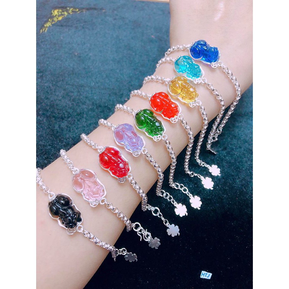 Lắc tay tỳ hưu bạc