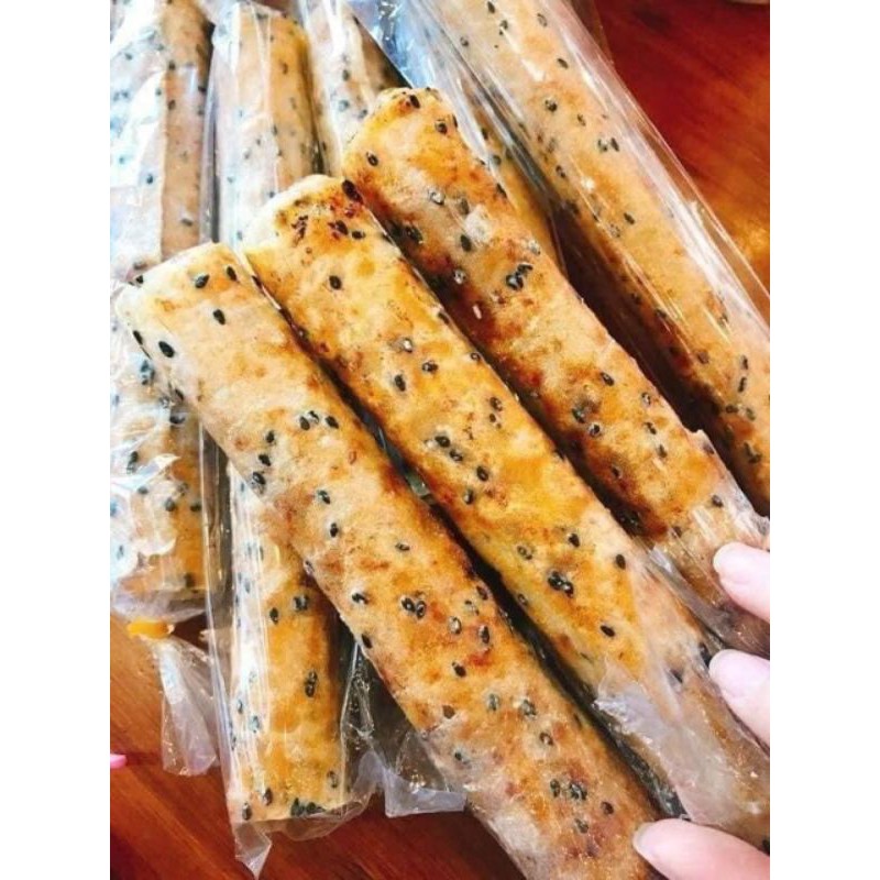 Bánh tráng nướng cuốn ruốc chà bông giòn ngon