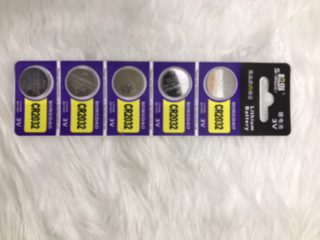 Bán 1 vỉ pin 5 viên 2032 giá 40k