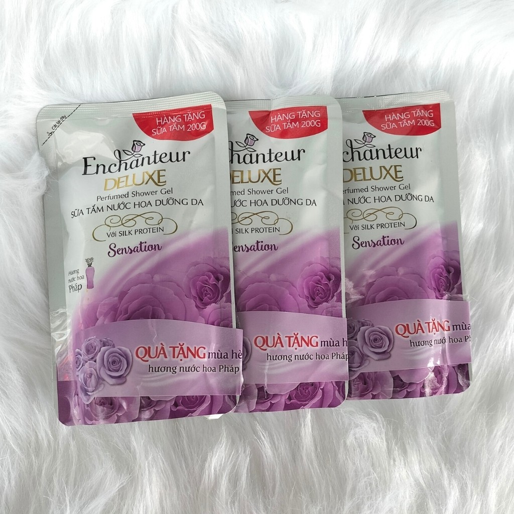 Combo 3 Bịch Sữa Tắm Hương Nước Hoa Enchanteur 200g (hàng tặng)