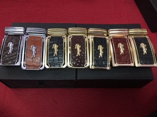 Mặt dây da cá sấu