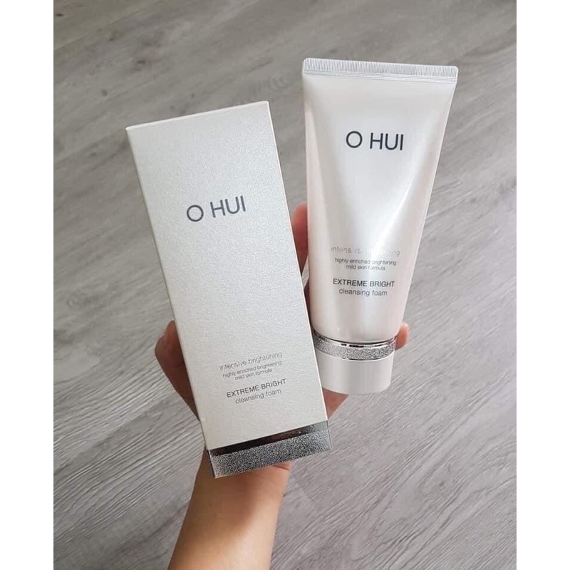 Sữa rửa mặt Ohui 160ml