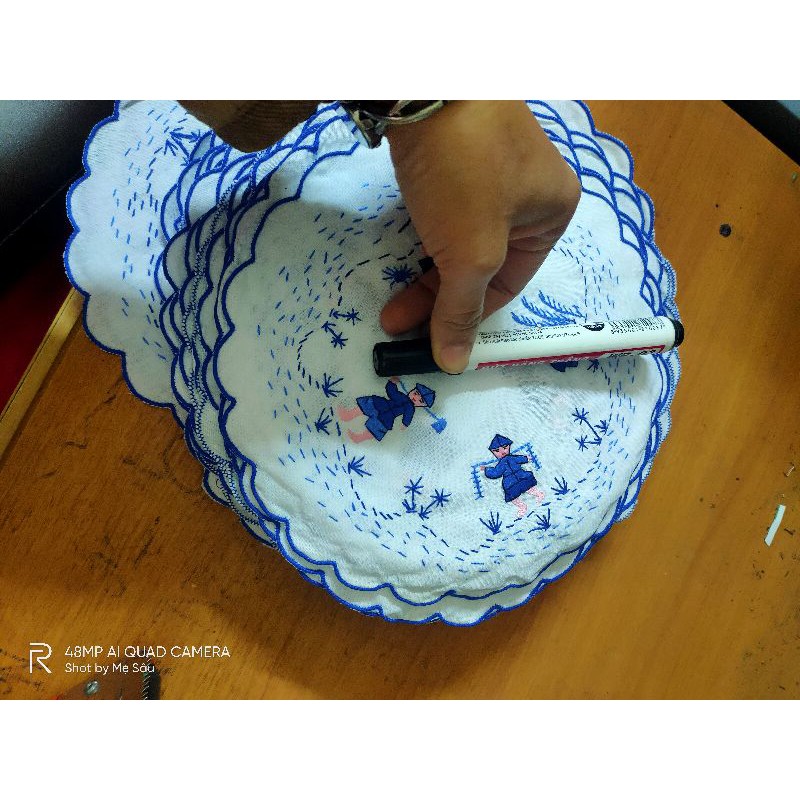 Khăn lót đĩa bát, trang trí bàn ăn VIP