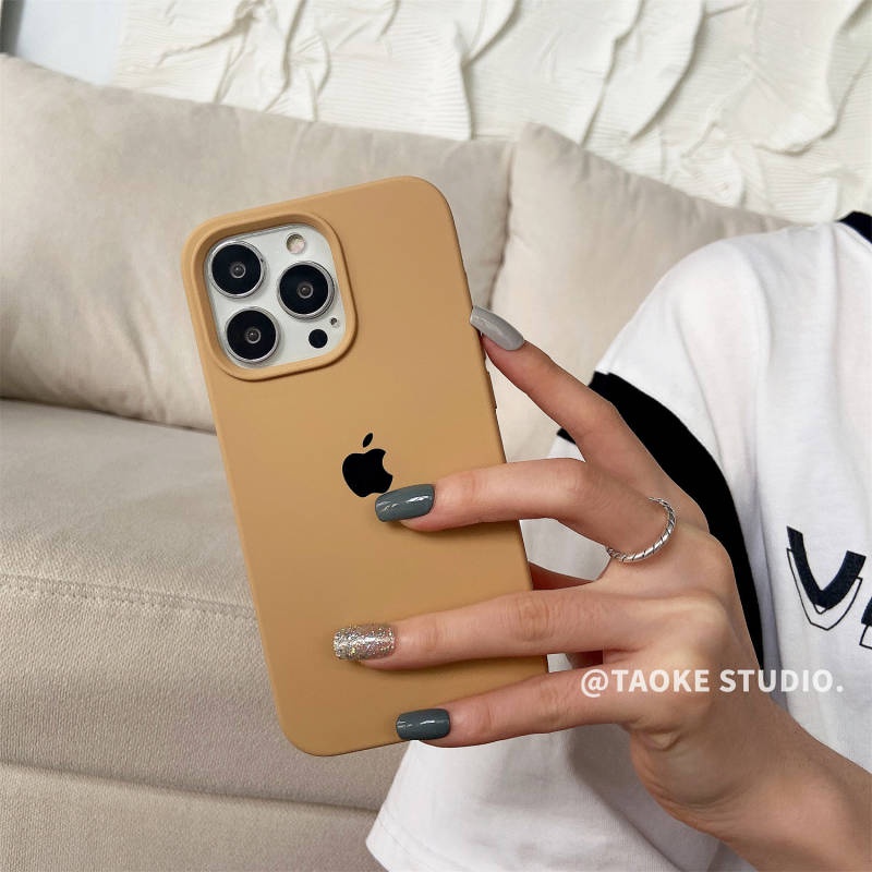 Ốp điện thoại silicon chống rơi màu kaki phong cách người nổi tiếng thích hợp cho Iphone 13 pro 12 11 XR/ X 8P / 14 diGs