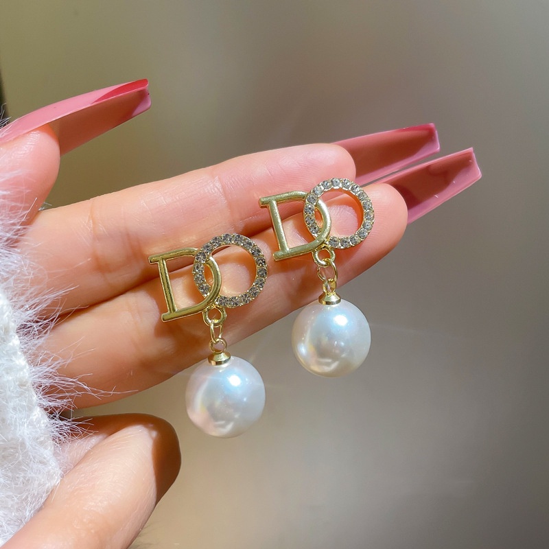 Bông Tai Hình Chữ D Đính Đá Và Ngọc Trai Sang Trọng Thời Trang Cho Nữ 2022