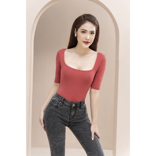 BODYSUIT CỔ VUÔNG TAY LỠ | BigBuy360 - bigbuy360.vn