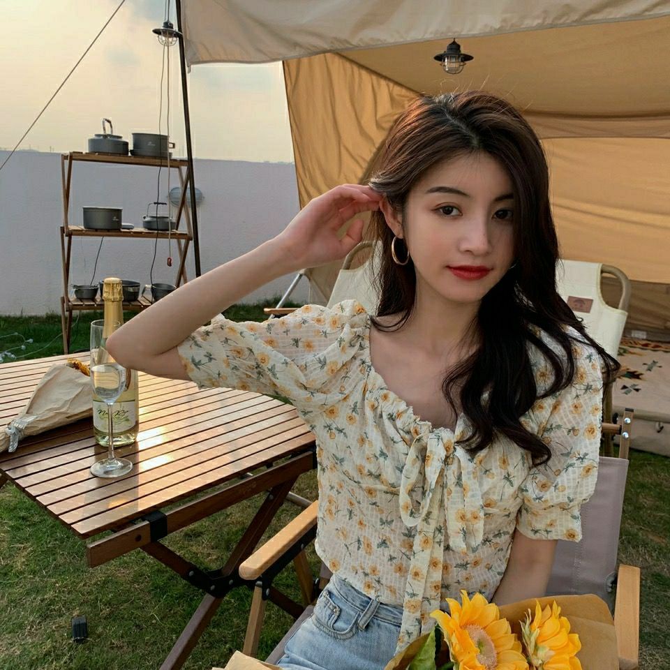 Áo Croptop Tay Phồng Ngắn In Hoa Kiểu Pháp Dễ Thương Cho Nữ