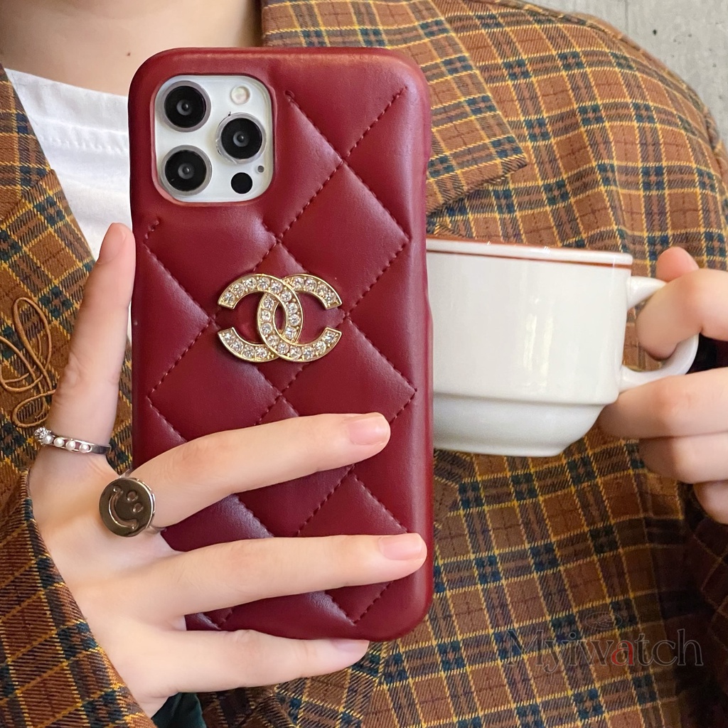 Ốp Điện Thoại Da In logo Kim Loại Đính Đá Họa Tiết logo Thời Trang Cho iphone 13 Pro Max 12 11 Pro Max XR XSMAX