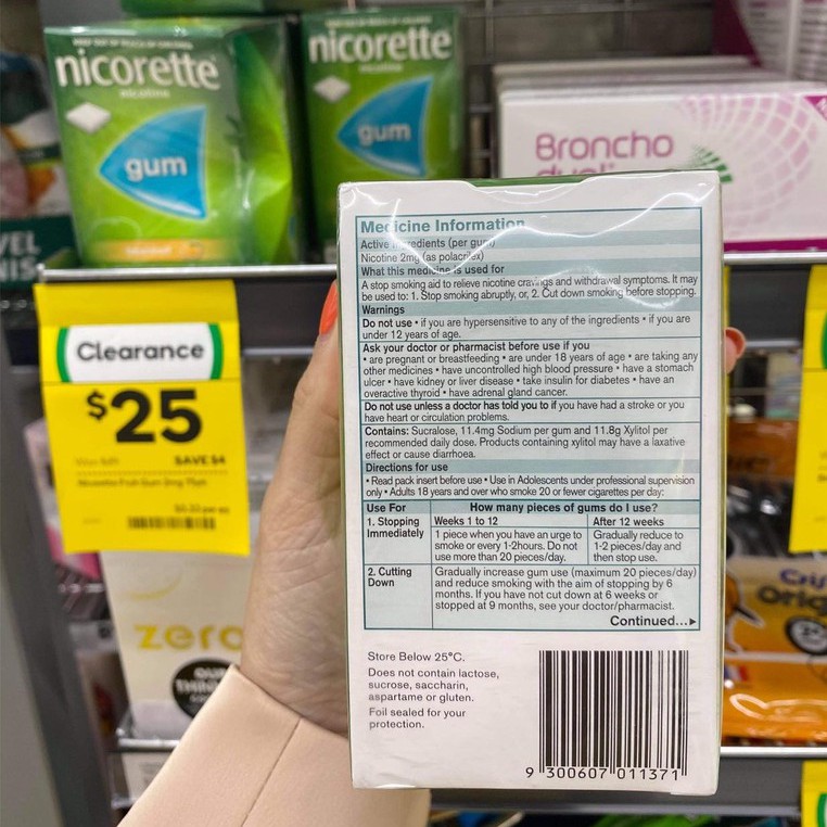 [Mã 154FMCGSALE giảm 8% đơn 500K] Kẹo cai thuốc lá Nicorette 4mg Vị Trái Cây