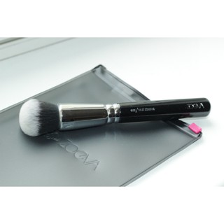 Cọ nền ZOEVA 102 SILK FINISH