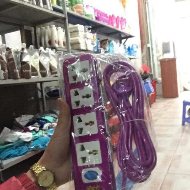Ổ điện chống giật