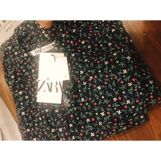 Váy authentic