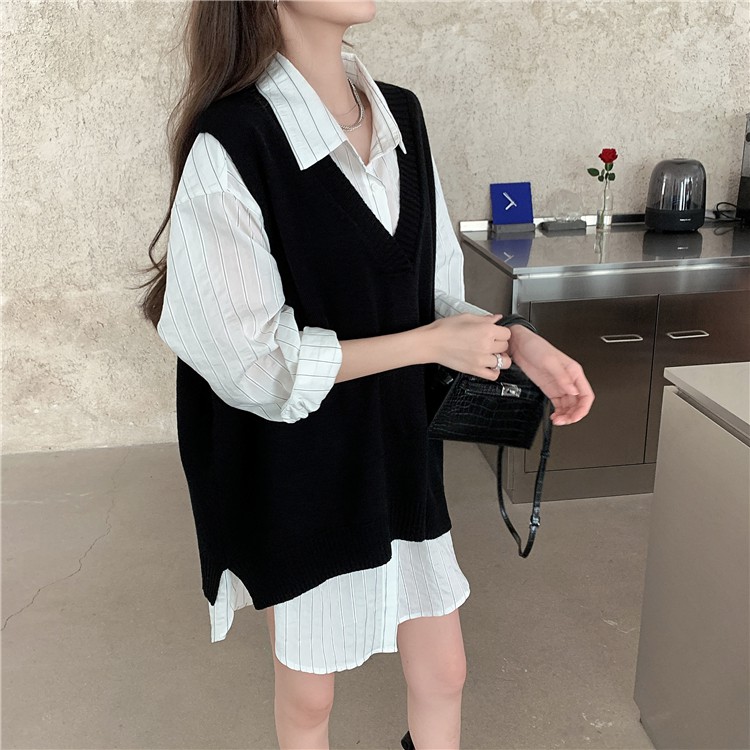 Áo khoác ghi lê dệt kim màu đen cổ chữ V xẻ tà thời trang trẻ trung | BigBuy360 - bigbuy360.vn