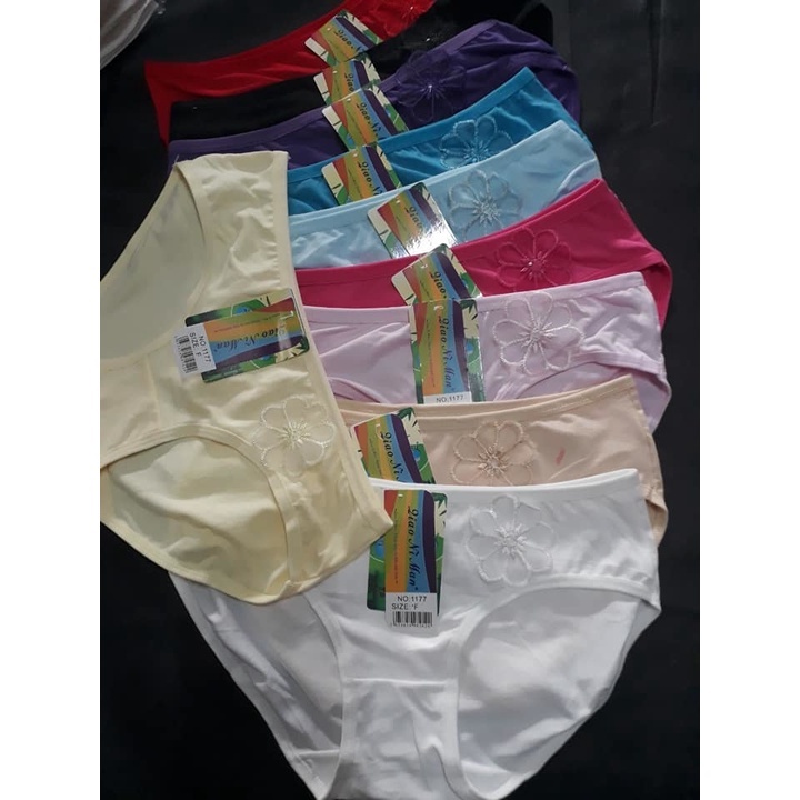 Quần Lót Nữ Cotton Thái Siêu Mịn - Chất Liệu Thấm Hút Và Co Giãn 4 Chiều Đính Hoa Xinh Xắn.