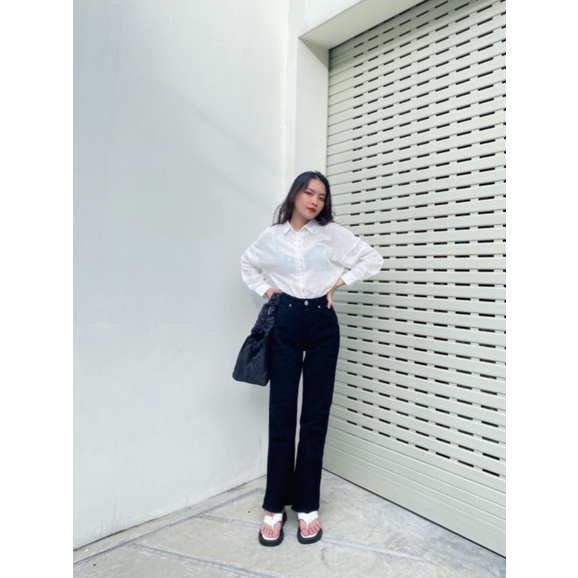 Áo sơ mi oversize cơ bản tay dài thời trang GAGO màu trắng GA3543