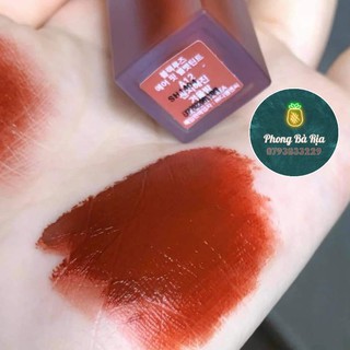 Son Kem Lì Black Rouge 𝗔𝟭𝟮 𝗗𝗮𝘀𝗵𝗲𝗱 𝗕𝗿𝗼𝘄𝗻