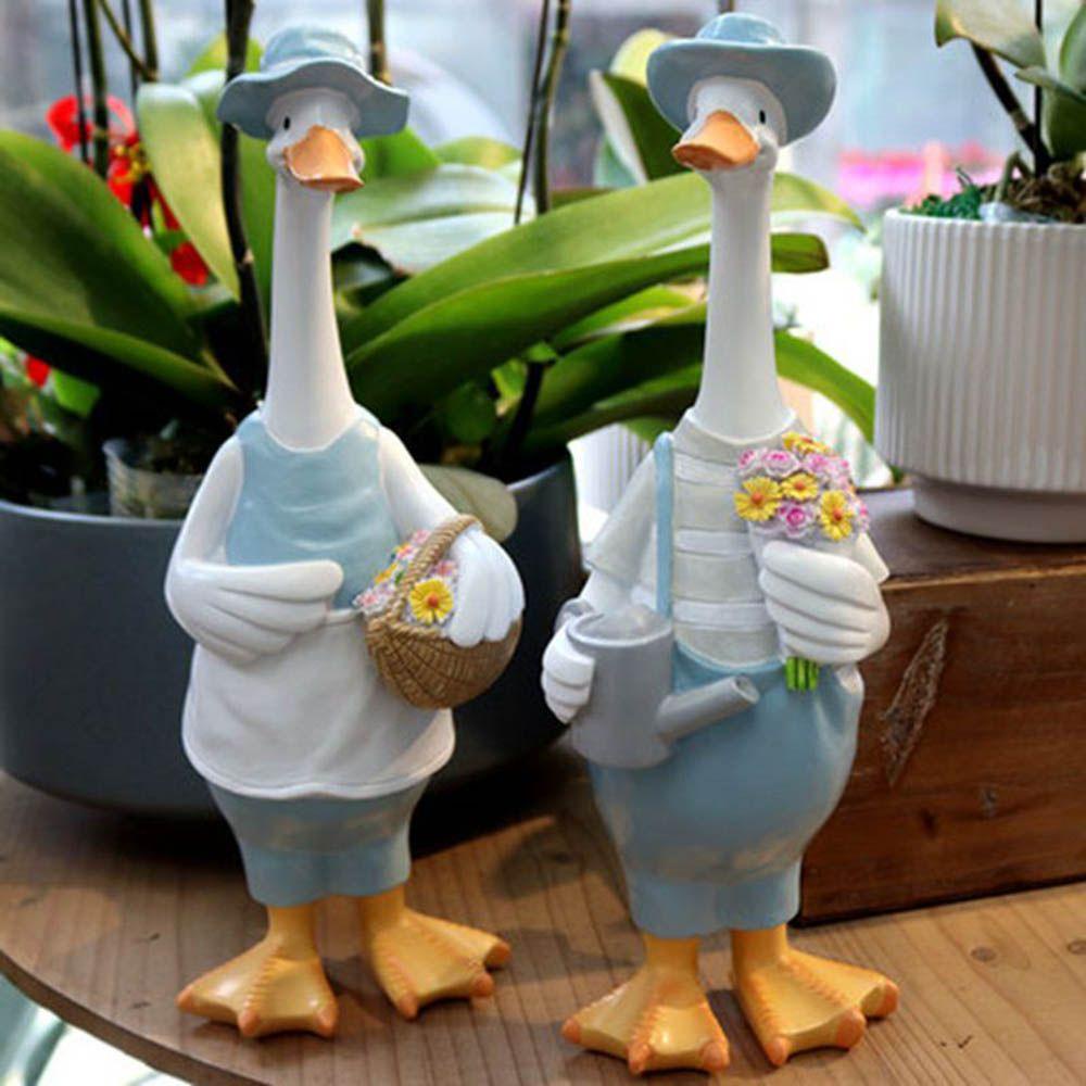 Chú Vịt Sáng Tạo Trang Trí Sân Vườn