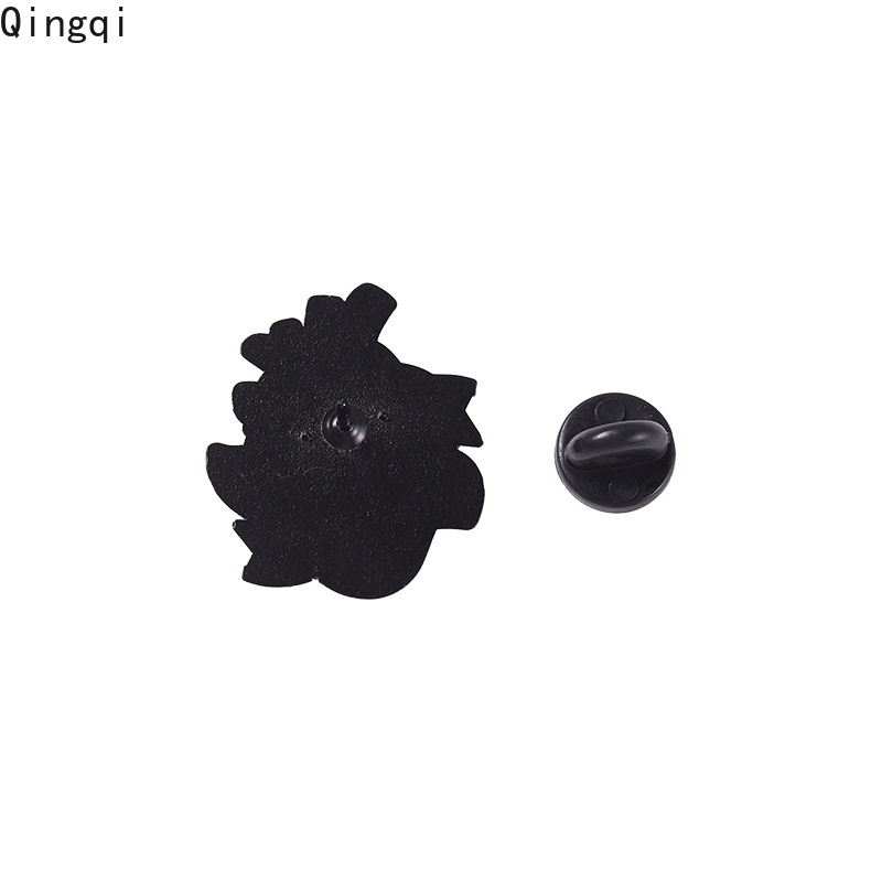 Ghim cài áo Miss Zoe họa tiết chủ đề phù thủy dễ thương