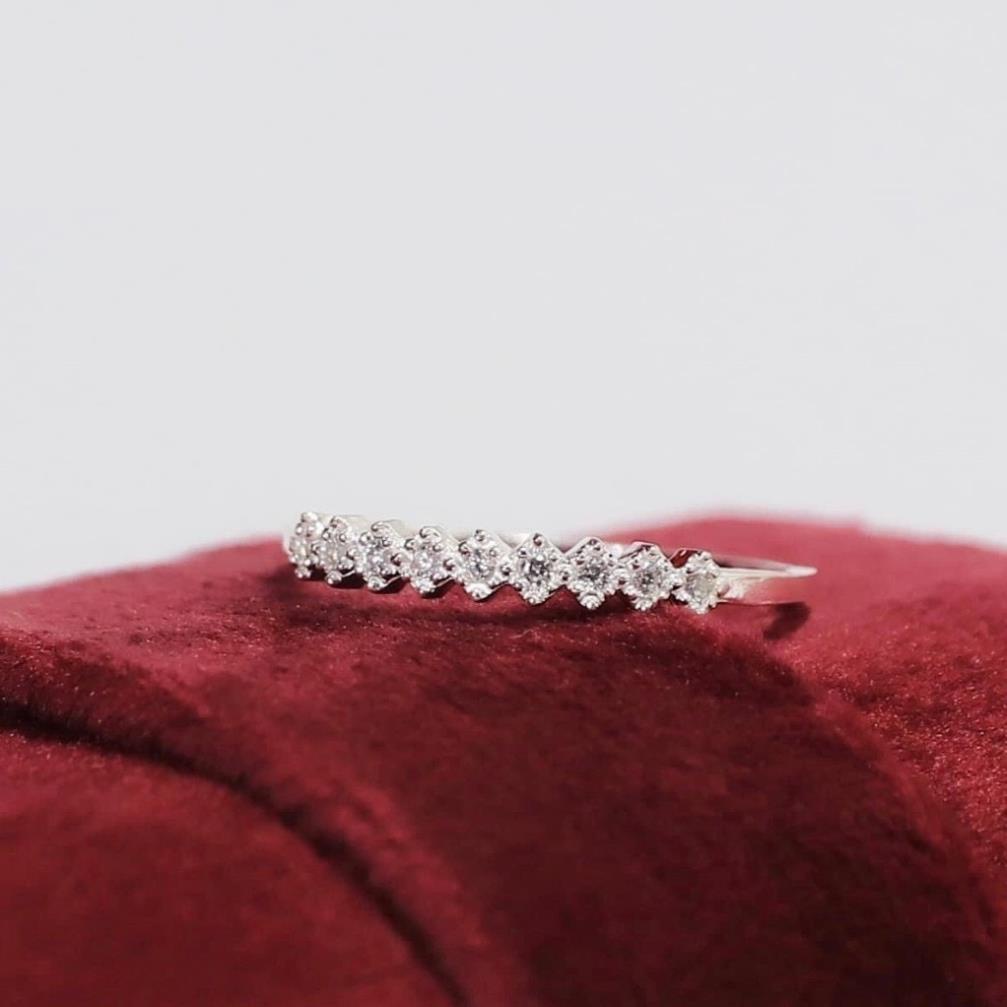 Nhẫn nữ, nhẫn bạc ta cho nữ, đính các viên đá lấp lánh , hàng sáng bóng_ Bạc Kim Hưng