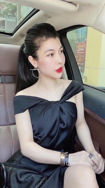 ÁO LỤA XOẮN NGỰC