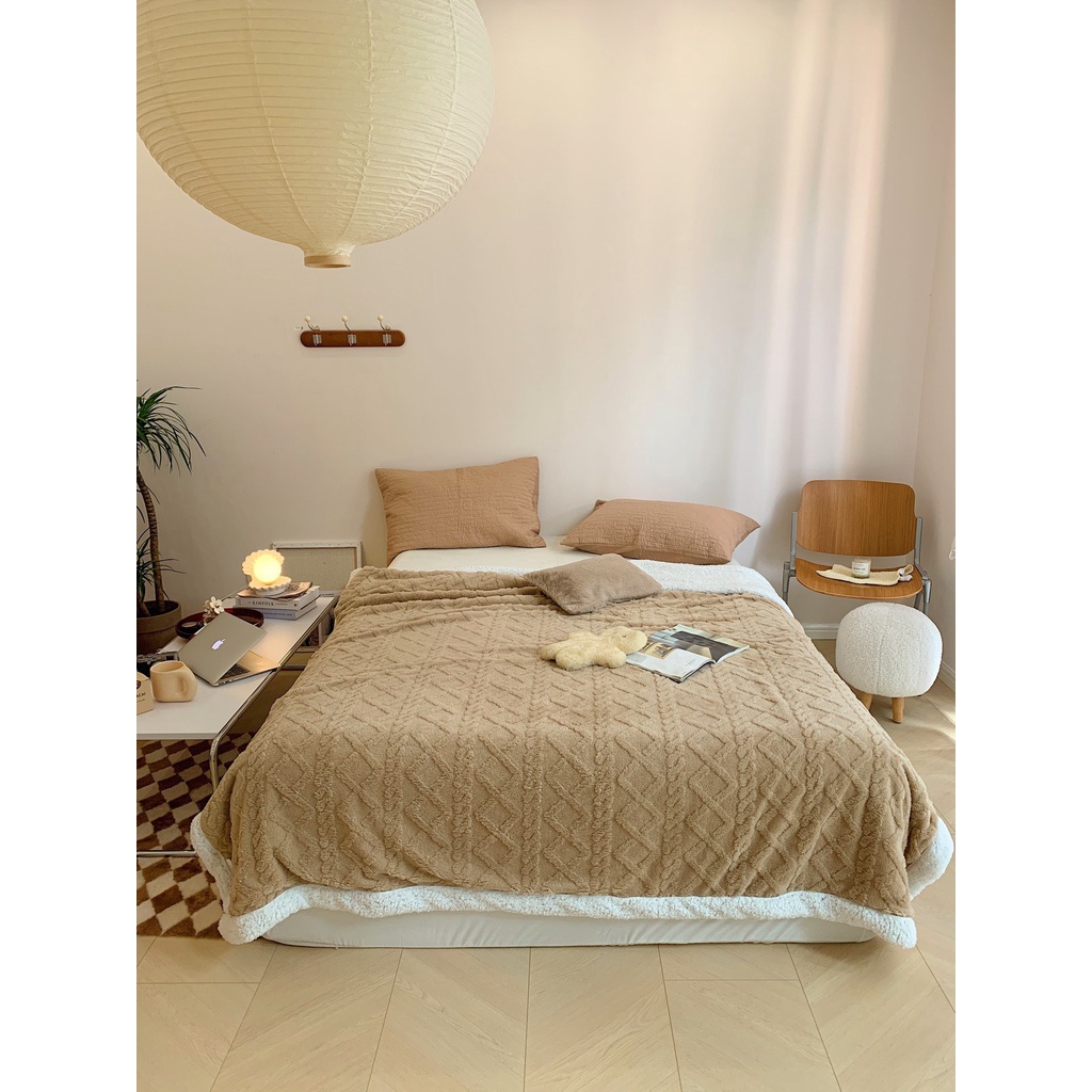 Chăn Len Lông Cừu TAFURONG_LOẠI 1_Mềm Len Cừu Mông Cổ thế hệ mới Làm ấm nhanh, Nặng 2kg5, Kích thước 2mx2m3 Giá rẻ