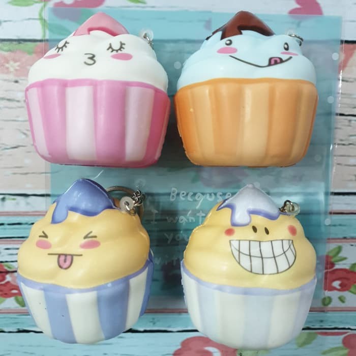 Đồ Chơi Squishy Hình Bánh Kem Mini Dễ Thương