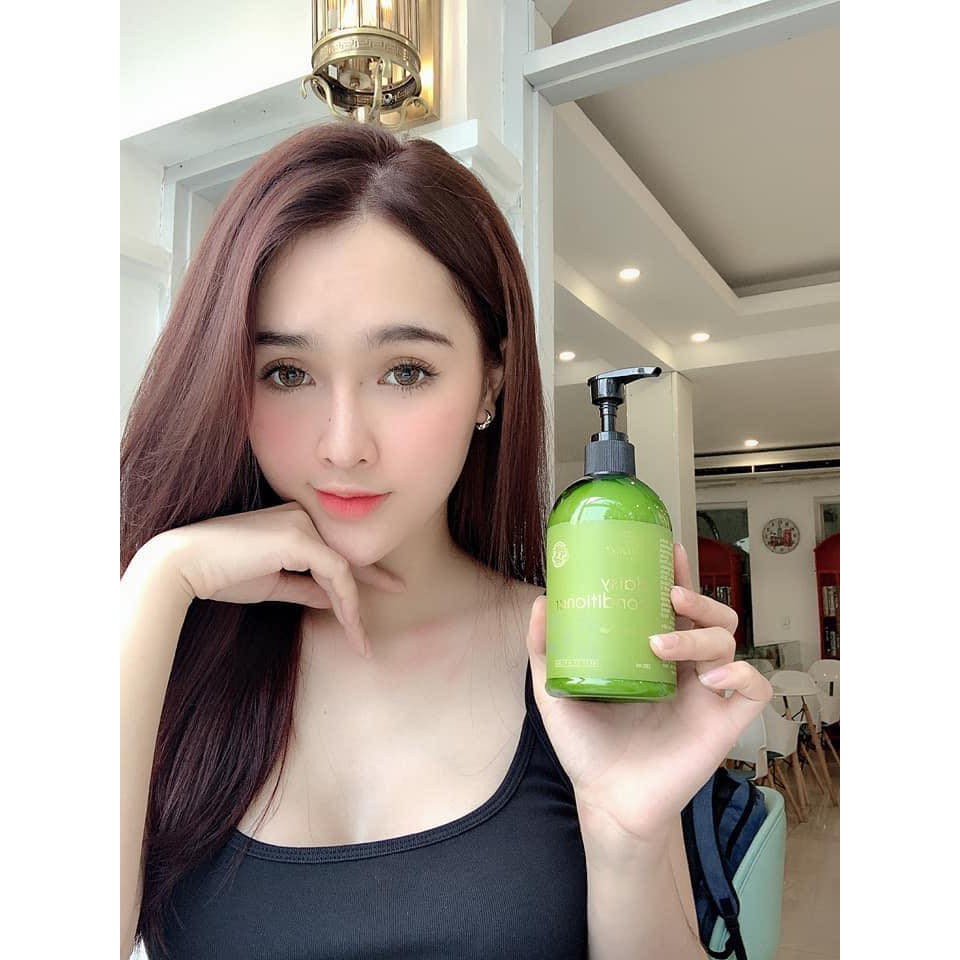 [TẶNG CỘT TÓC XINH] Dầu xả dừa VIJULLY NUÔI DƯỠNG TÓC CHẮC KHỎE MỀM MƯỢT ỎNG Ả 280ml/1chai | BigBuy360 - bigbuy360.vn